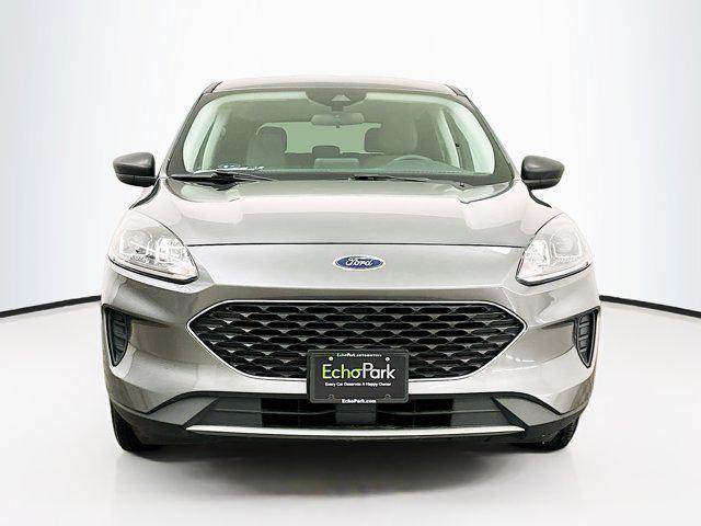 Photo of 2022 Carbonized Gray Metallic Ford Escape
