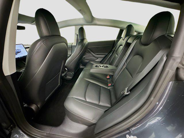 Photo of 2022 Solid Black Tesla Model 3