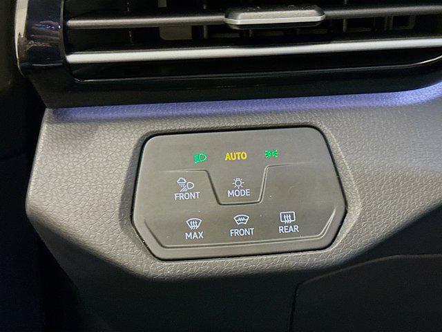 Photo of 2023 Pure Gray Volkswagen ID.4