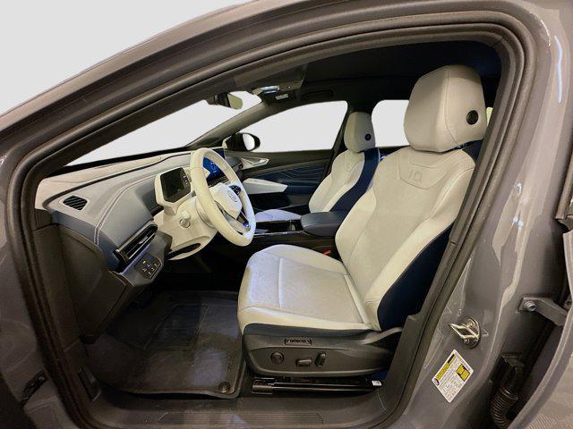 Photo of 2023 Pure Gray Volkswagen ID.4