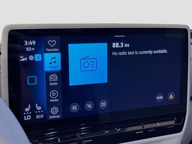 Photo of 2023 Pure Gray Volkswagen ID.4