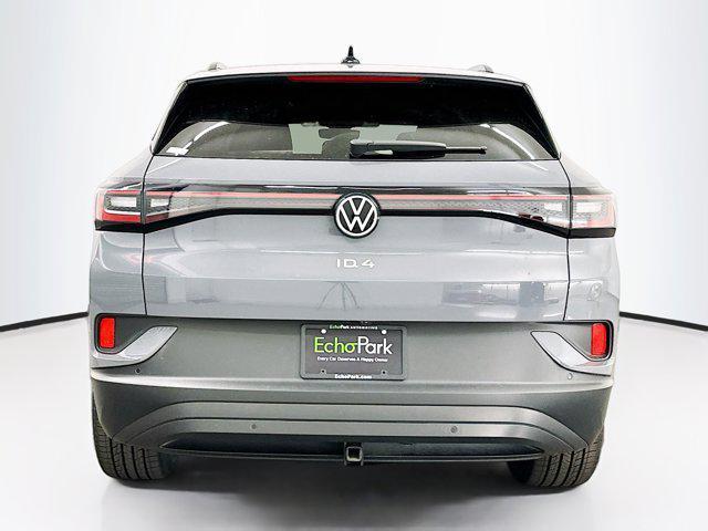 Photo of 2023 Pure Gray Volkswagen ID.4