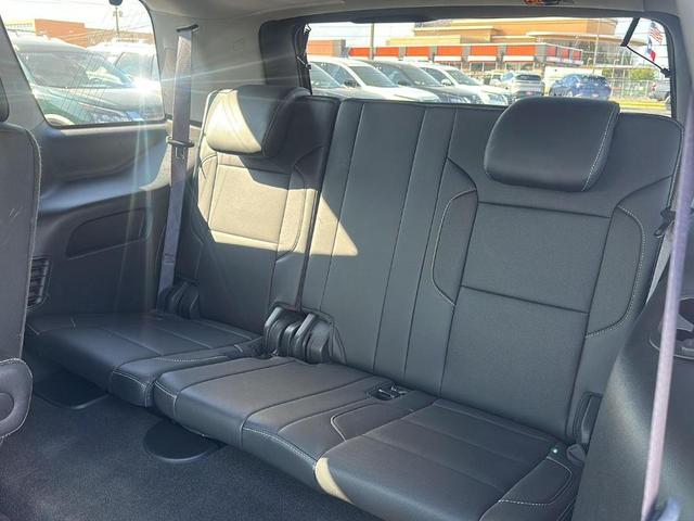Photo of 2017 Onyx Black GMC Yukon
