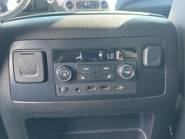 Photo of 2017 Onyx Black GMC Yukon