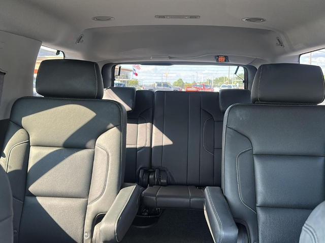 Photo of 2017 Onyx Black GMC Yukon