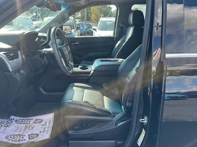 Photo of 2017 Onyx Black GMC Yukon