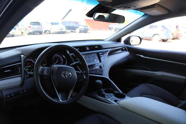 Photo of 2019 Predawn Gray Mica Toyota Camry Hybrid