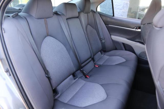 Photo of 2019 Predawn Gray Mica Toyota Camry Hybrid