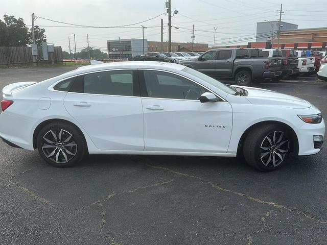 Photo of 2022  Chevrolet Malibu