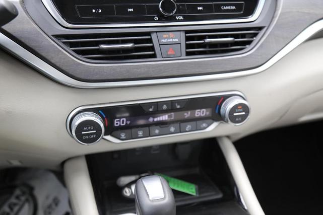 Photo of 2023 Garnet Pearl Nissan Altima