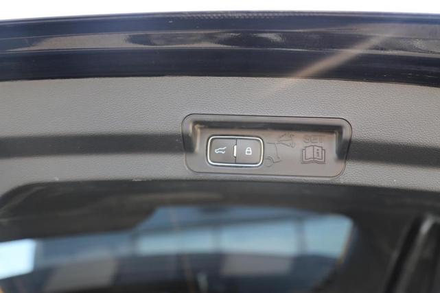 Photo of 2023  Ford Explorer