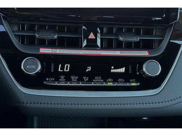 Photo of 2025 Ice Cap Toyota Corolla Hybrid