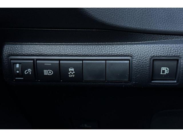 Photo of 2025 Ice Cap Toyota Corolla Hybrid