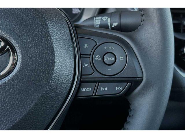 Photo of 2025 Ice Cap Toyota Corolla Hybrid