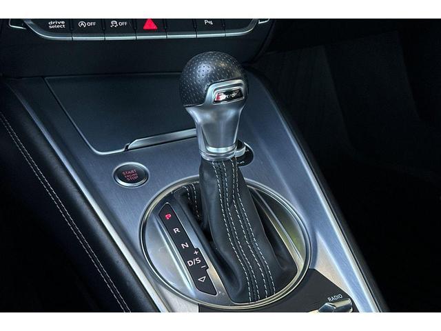Photo of 2019 Glacier White Metallic Audi TT