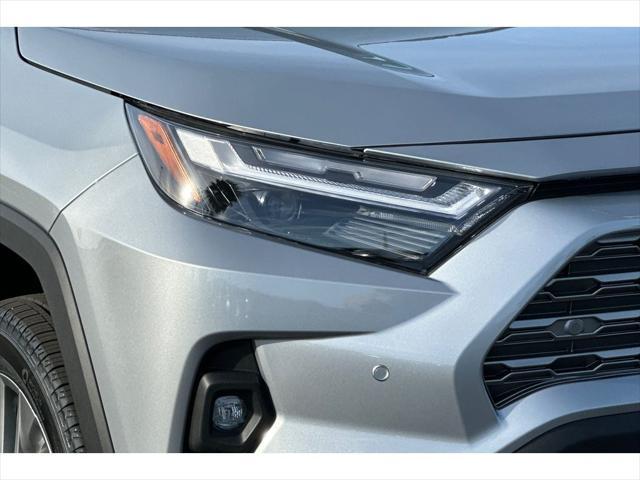 Photo of 2025 Silver Sky Metallic Toyota RAV4