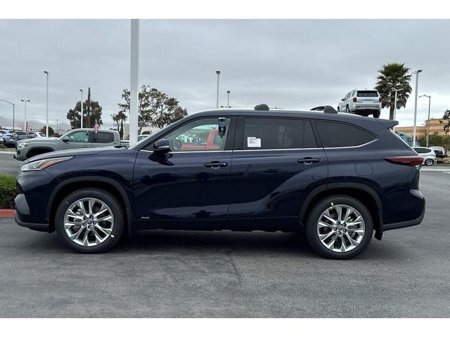 Photo of 2025 Blueprint Toyota Highlander Hybrid
