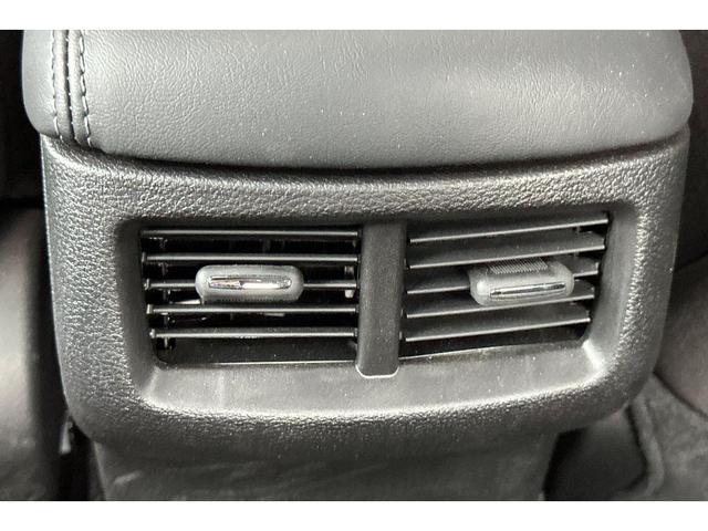 Photo of 2023 White Knuckle Clearcoat Dodge Challenger