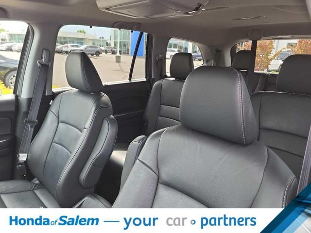 Photo of 2020 Modern Steel Metallic Honda Pilot