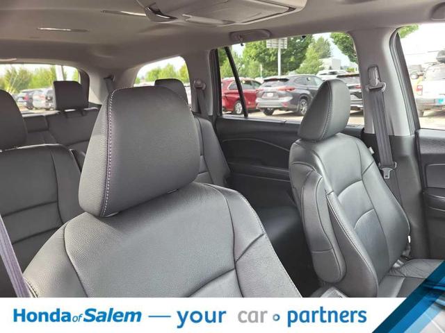 Photo of 2020 Modern Steel Metallic Honda Pilot
