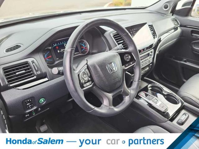 Photo of 2020 Modern Steel Metallic Honda Pilot