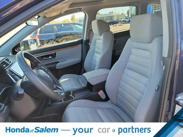 Photo of 2022 Obsidian Blue Pearl Honda CR-V