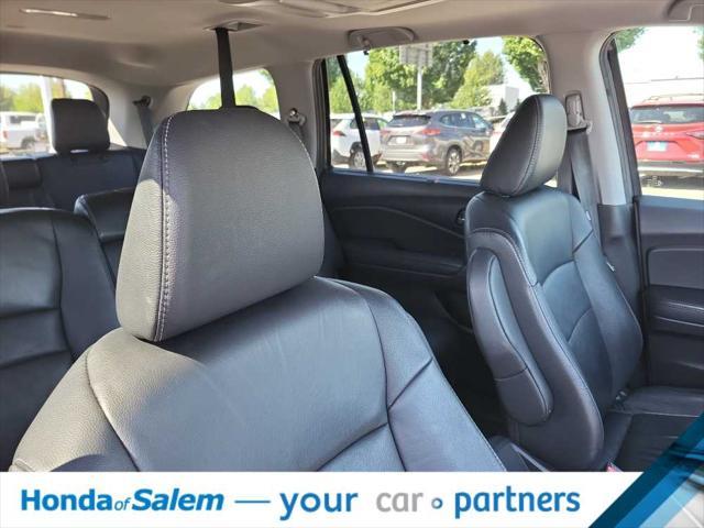 Photo of 2019 Modern Steel Metallic Honda Pilot