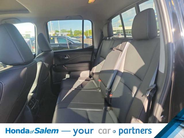 Photo of 2023 Crystal Black Pearl Honda Ridgeline