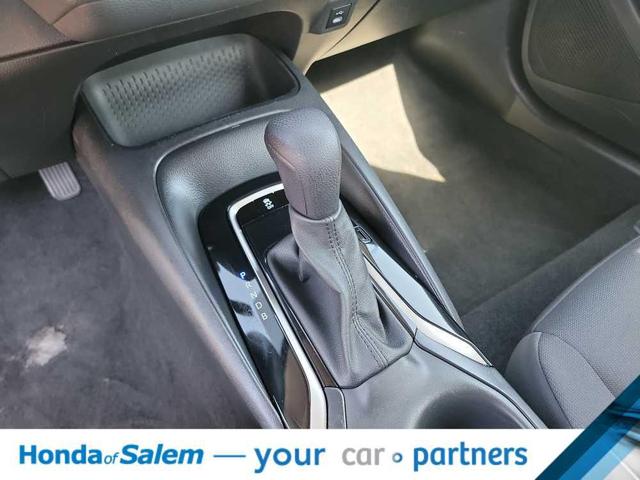 Photo of 2023 WHI/White Toyota Corolla