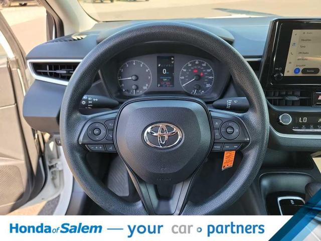 Photo of 2023 WHI/White Toyota Corolla