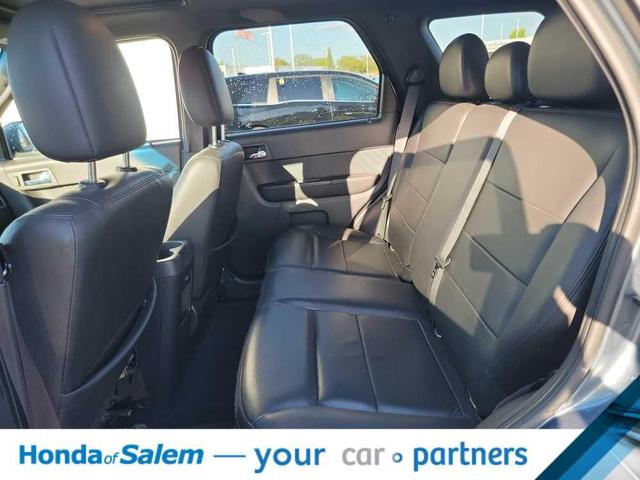 Photo of 2010 Steel Blue Metallic Ford Escape