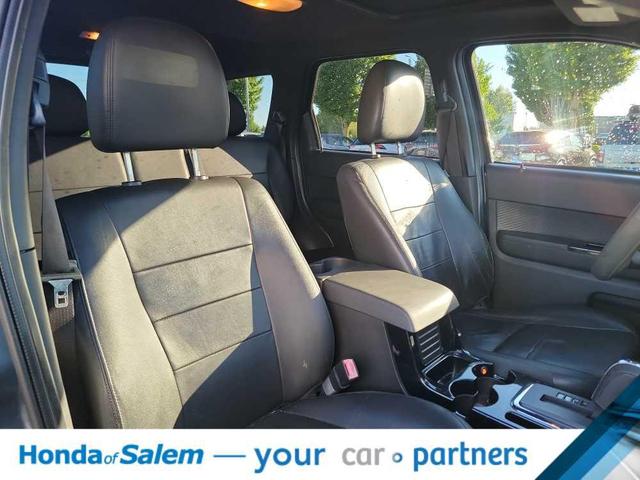 Photo of 2010 Steel Blue Metallic Ford Escape
