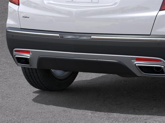 Photo of 2025 Crystal White Tri-Coat Cadillac XT5