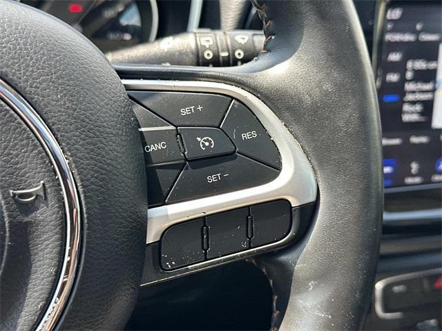 Photo of 2019 Granite Crystal Clearcoat Metallic Jeep Compass