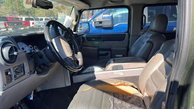 Photo of 2003 Sage Green Metallic Hummer H2
