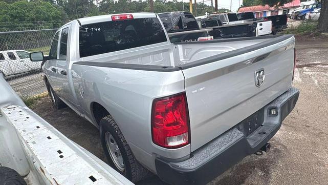 Photo of 2014 Bright Silver Metallic Clearcoat RAM 1500