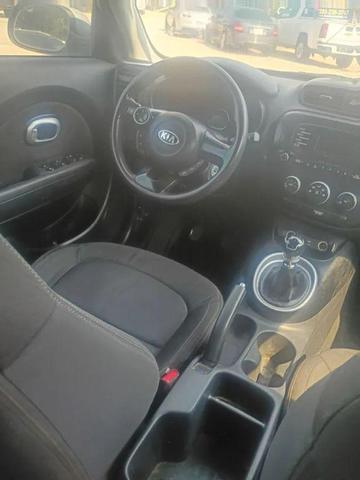 Photo of 2016 Bright Silver Kia Soul