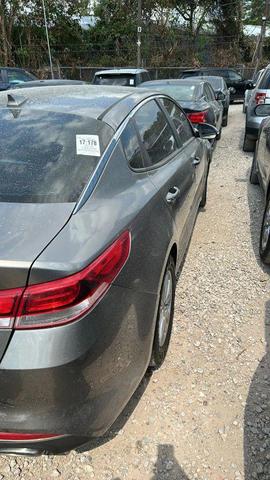 Photo of 2018 Titanium Silver Kia Optima