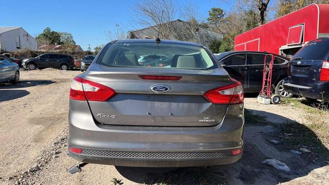 Photo of 2014 Grey Ford Focus