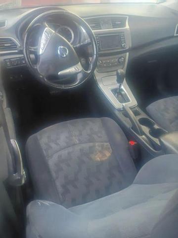 Photo of 2013 Brilliant Silver Nissan Sentra