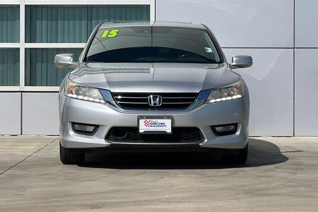 Photo of 2015 Champagne Honda Accord
