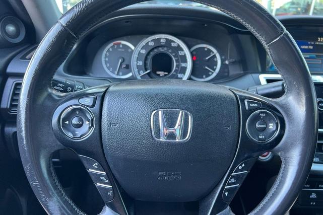 Photo of 2015 Champagne Honda Accord