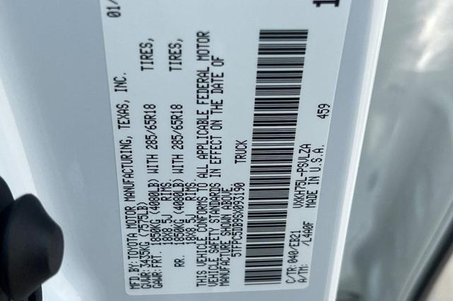 Photo of 2025 Ice Cap Toyota Tundra Hybrid