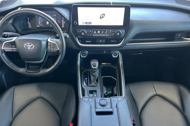 Photo of 2024 0089 Toyota Grand Highlander