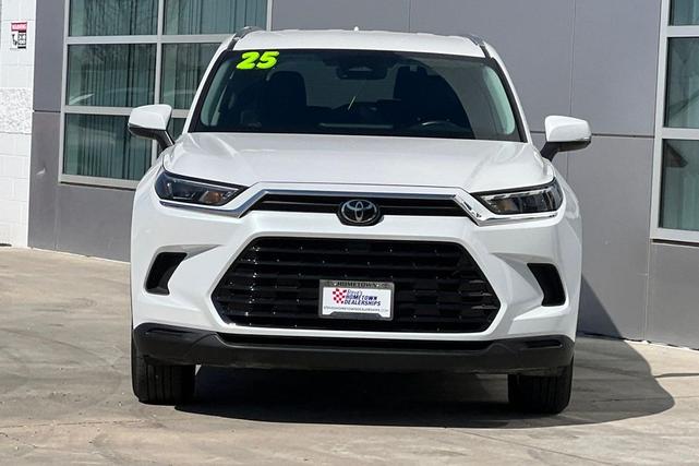 Photo of 2024 0089 Toyota Grand Highlander