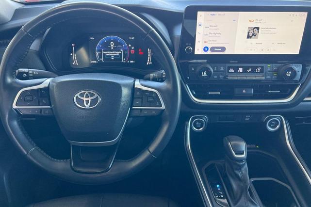 Photo of 2024 0089 Toyota Grand Highlander