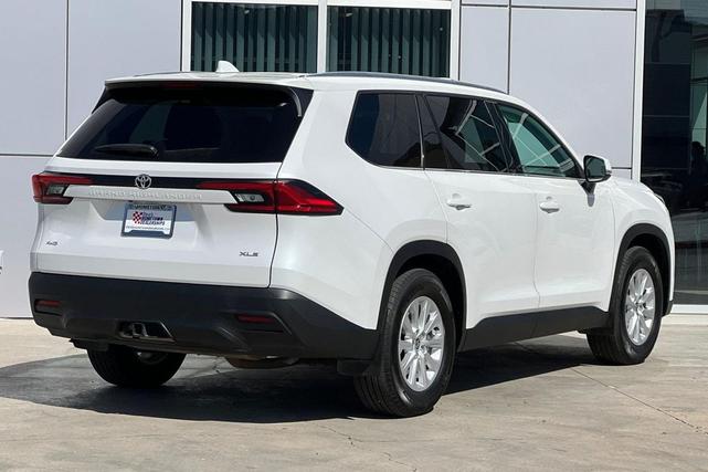Photo of 2024 0089 Toyota Grand Highlander