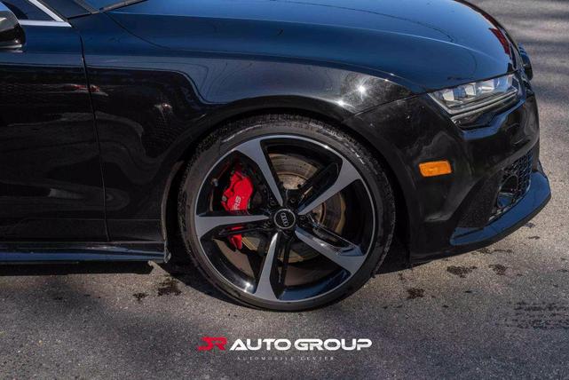Photo of 2016 Black Audi RS 7