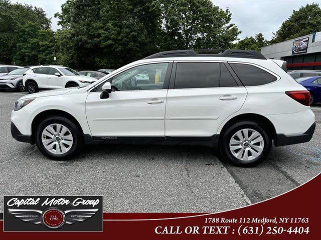 Photo of 2018 White Subaru Outback