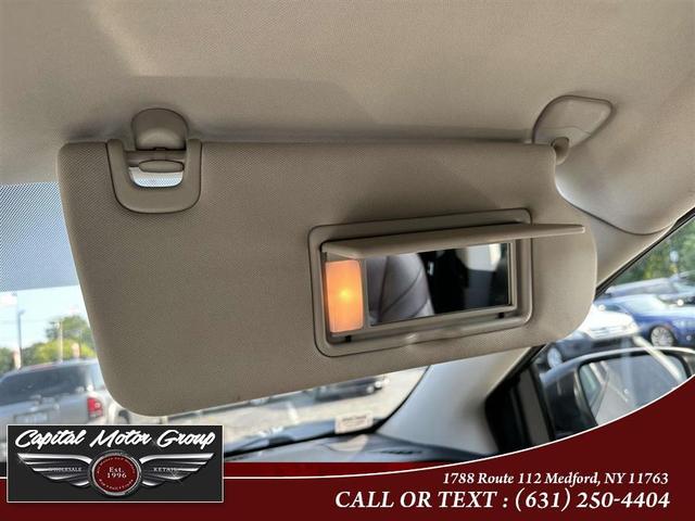 Photo of 2016 Gray Nissan Murano